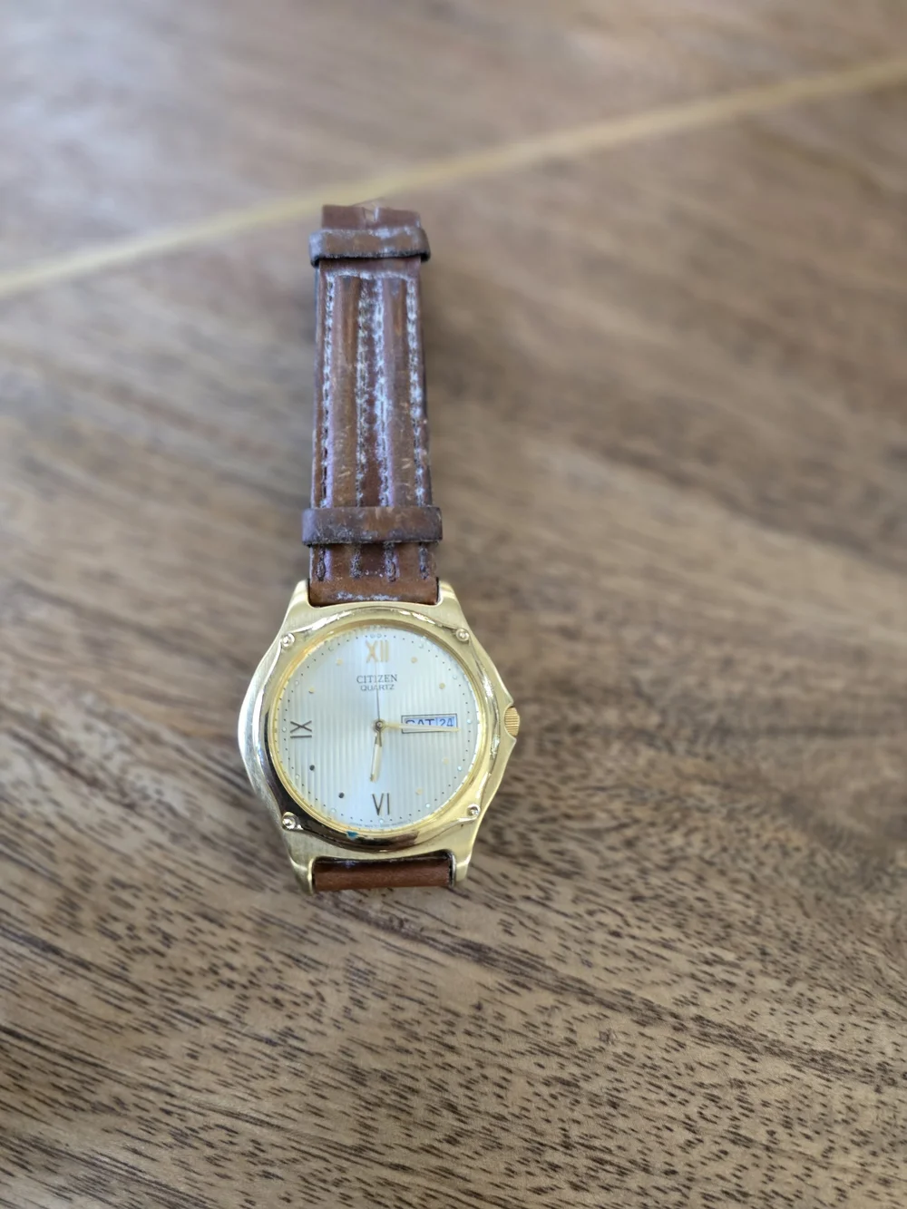 Citizen Quartz Gold-Tone Watch with Brown Leather Strap Parts Only Not Working